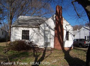 407 E Springfield Rd, High Point, NC 27263