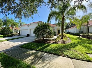 10217 Devonshire Lake Dr, Tampa, FL 33647