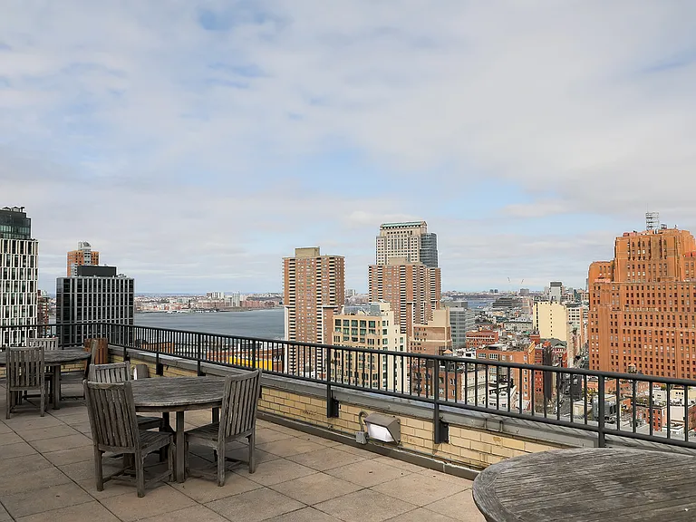 53 Park Pl #20G — Photo 11