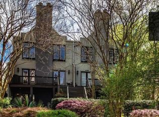 1319 Roxbury Ct, Jackson, MS 39211