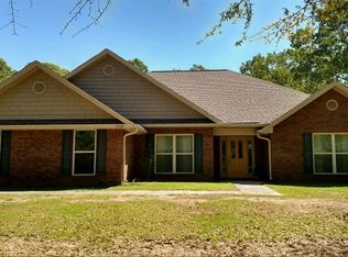 15576 Rogers Dr, Chunchula, AL 36521