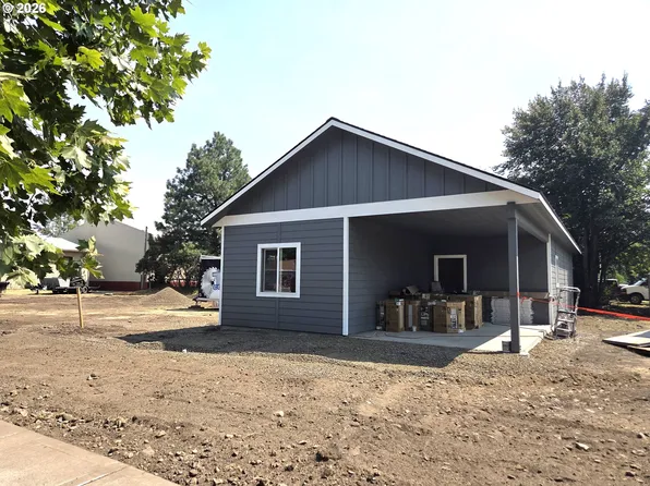 1102 Y Ave, La Grande, OR 97850