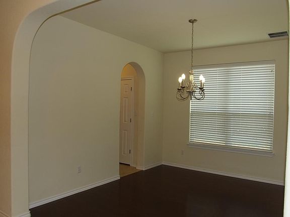 Dining Rm
