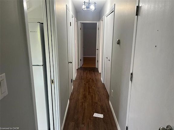 5th image of 92 Confederation Dr #2