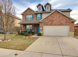 329 Fossil Bridge Dr, Fort Worth, TX 76131