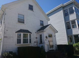 48 Alaric St, West Roxbury, MA 02132