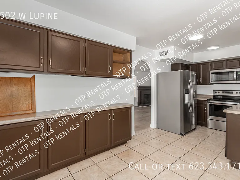 6502 W Lupine Ave — Photo 22