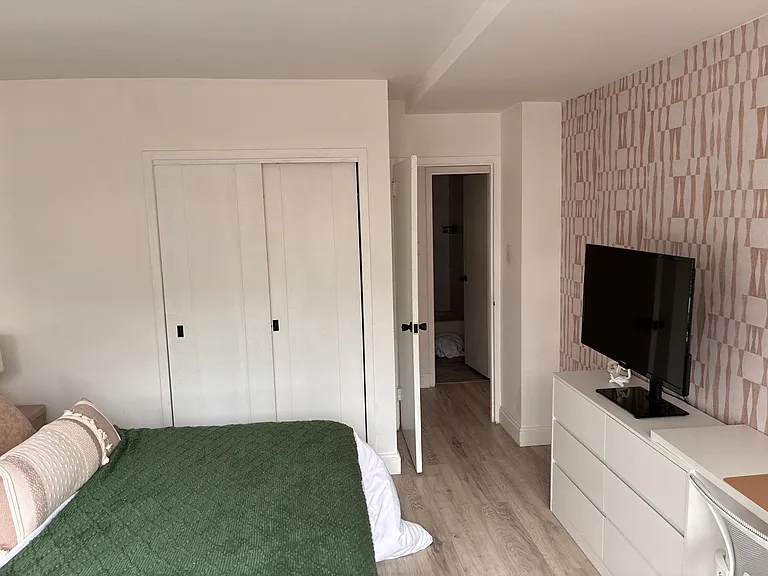 1121 Arlington Blvd #720 — Photo 14