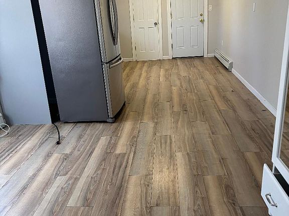 4th image of 79 Spruce St APT 1