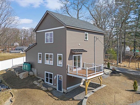 3rd image of 96 Shadow Lake Road Unit 2 - Rear