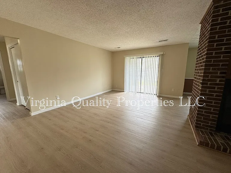 536 Berrypick Ln — Photo 5