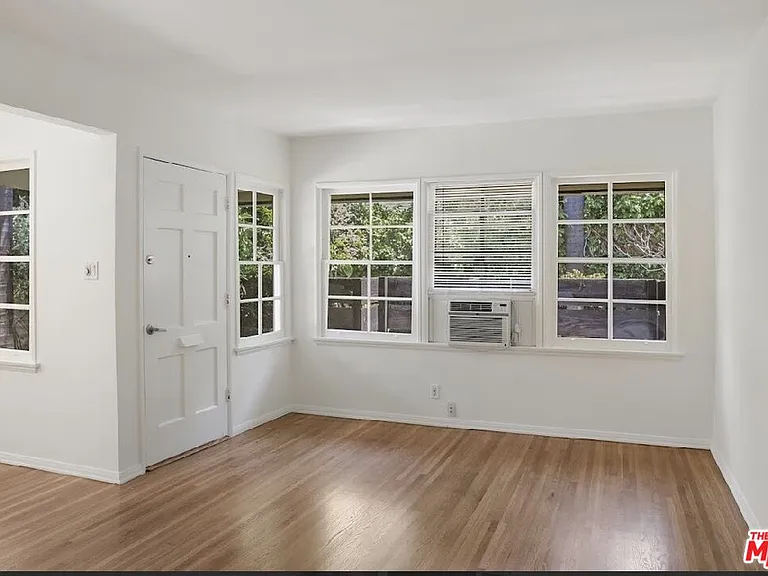 4085 Van Buren Pl — Photo 6
