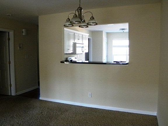 3rd image of 153 Kendallwood Ct