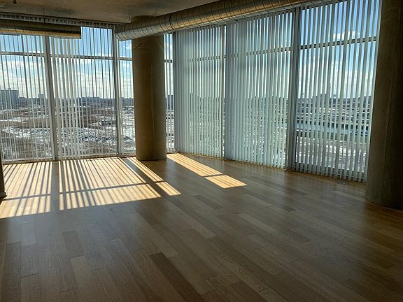 2nd image of 1154 S Clark St #2184