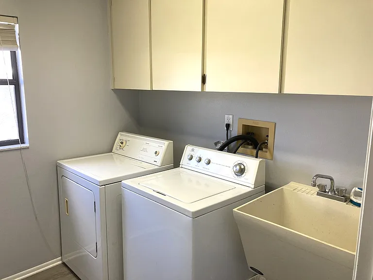 Laundry_10122022