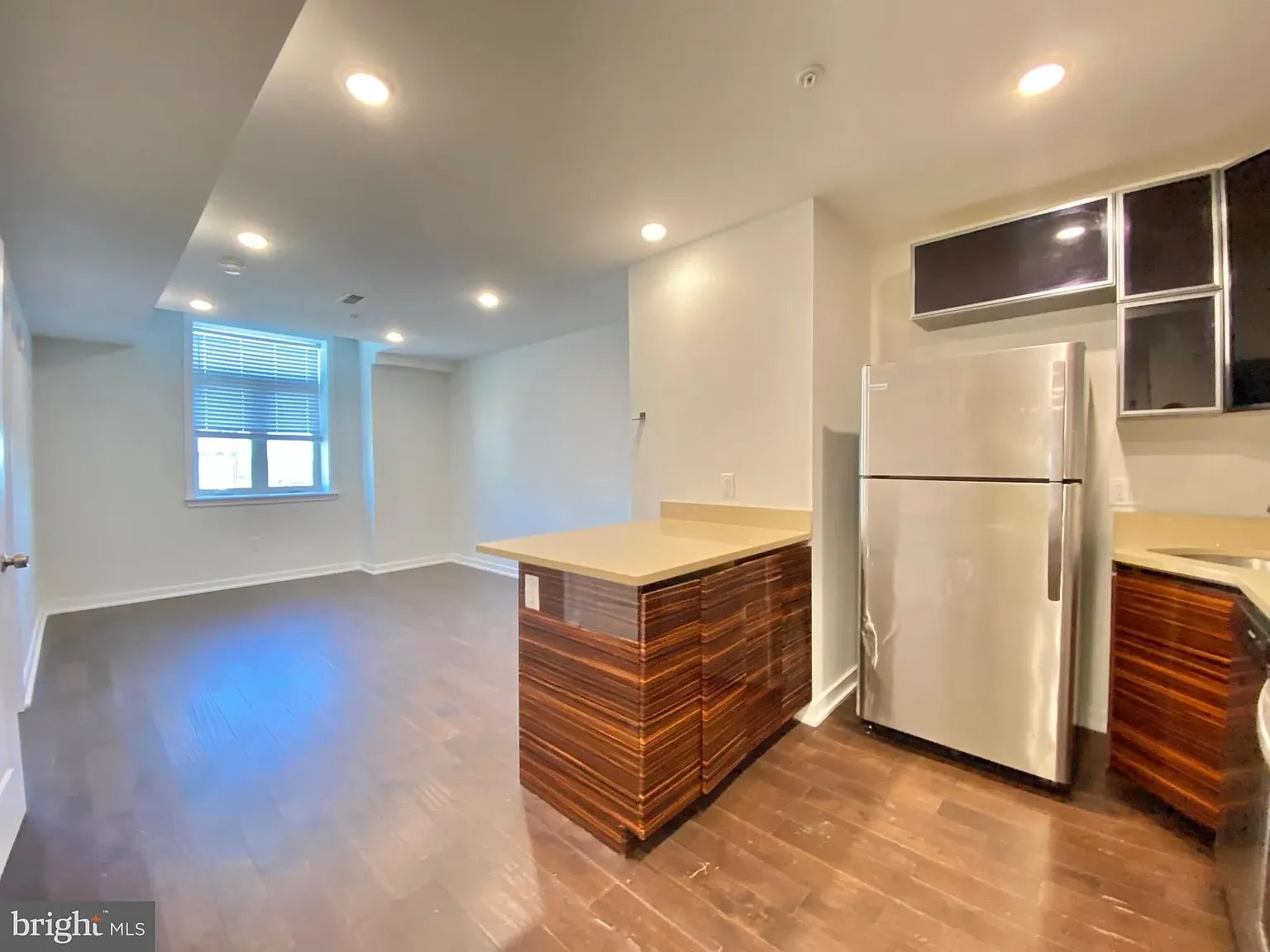 1 bed, 574 sqft, $1,550 — Photo 1