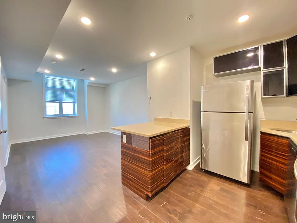 1st image of 1 W Main St #36