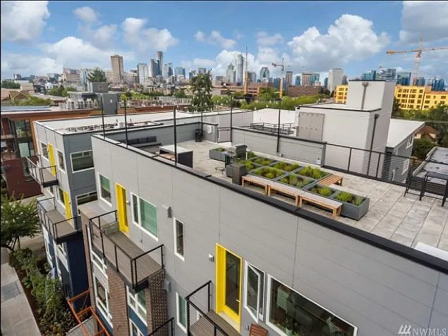 121 12th Ave E #405 — Photo 15