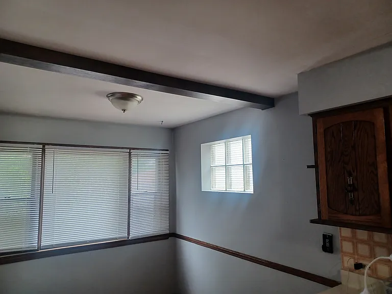 13816 S Tracy Ave — Photo 13