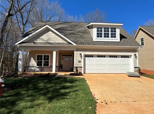 1124 Battery Dr, Mebane, NC 27302