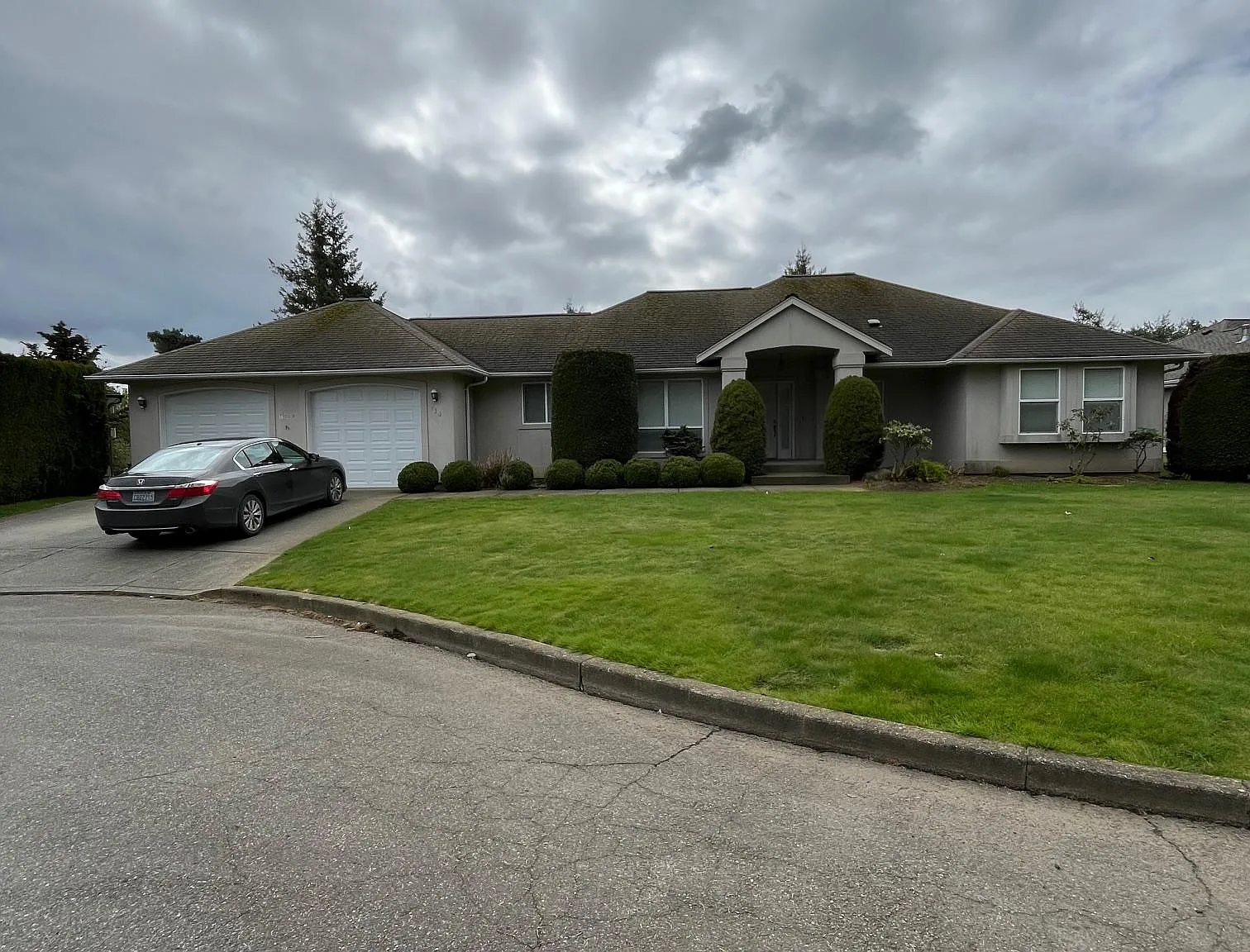 3 bed, 2087 sqft, $3,000 — Photo 2