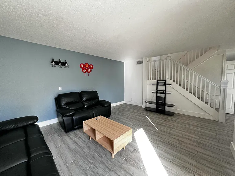 295 Woodland Rd — Photo 6