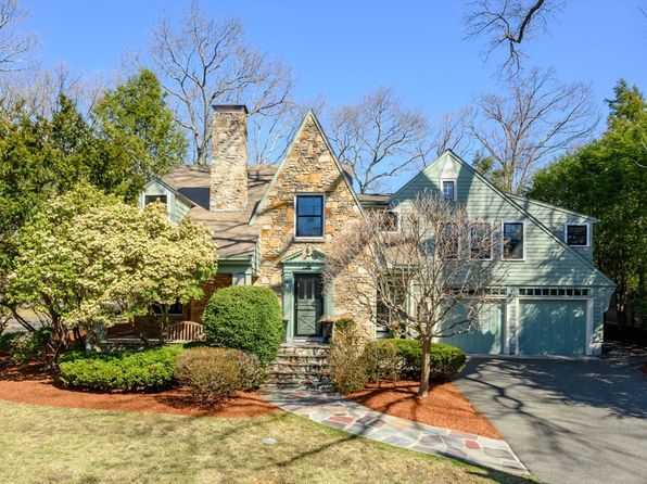 32 Columbine Rd