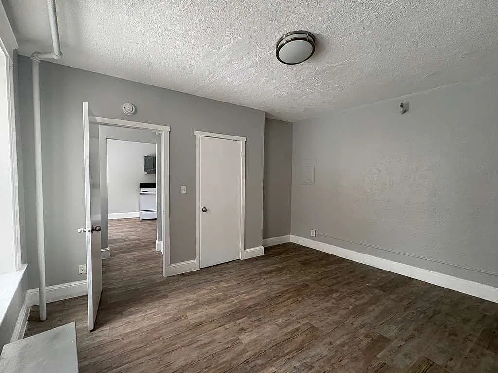 Tower View Apartments — Photo 2