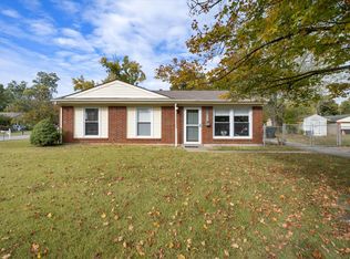 10001 Merioneth Dr, Jeffersontown, KY 40299