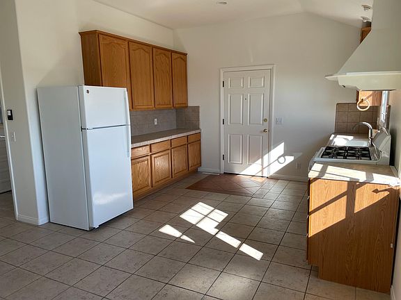 5th image of 101 Santa Ynez St