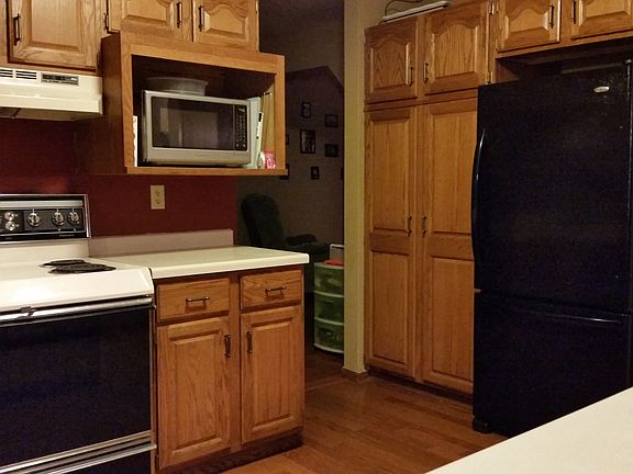 5th image of 1325 Oak Ave N