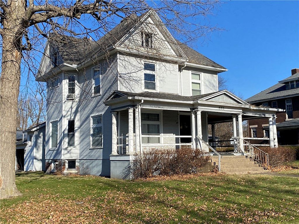 802 E Penn St, Hoopeston, IL 60942 Zillow