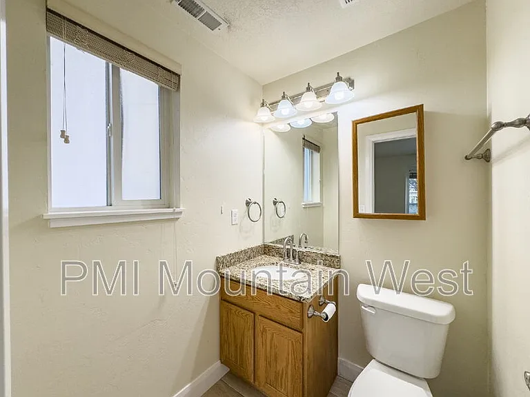2779 W 5525 S #E-25 — Photo 18