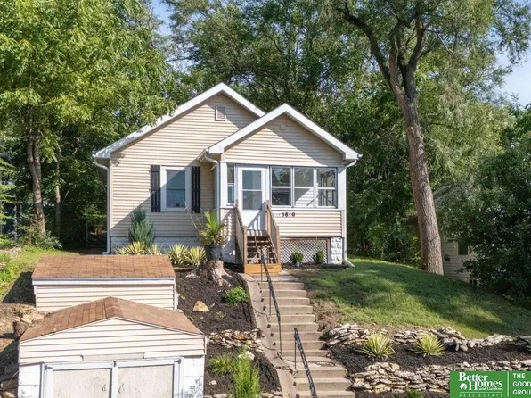 5810 Cedar St, Omaha, NE 68106