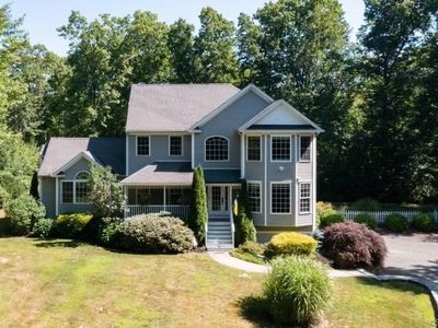 7 Christina Drive, Oxford, CT, 06478