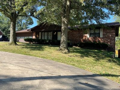 812 S One Mile Rd, Dexter, MO, 63841