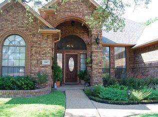11817 River View Way, Fort Worth, TX 76132