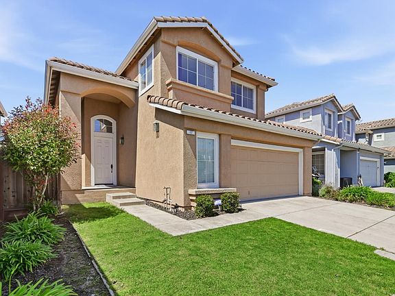 3rd image of 17 Miranda Ct