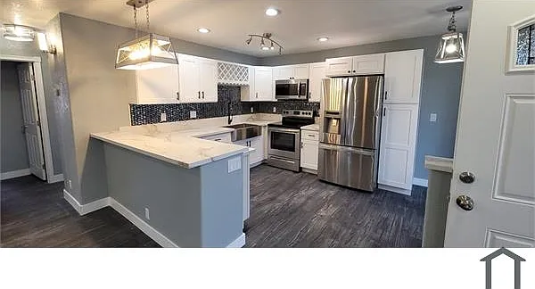 2 bed, 875 sqft, $1,650 — Photo 4