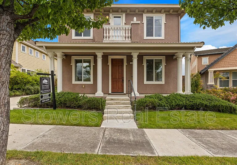 2512 Piccadilly Cir — Photo 3