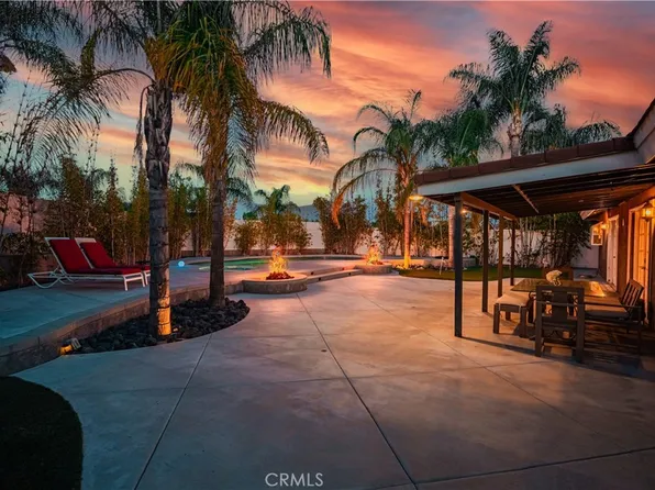 30044 Little Harbor Dr, Canyon Lake, CA 92587