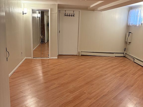 5th image of 6629 70th St #1G