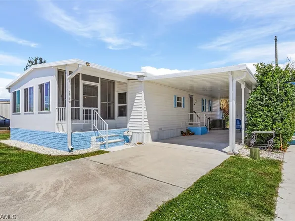 4872 Flamingo Dr, Saint James City, FL 33956