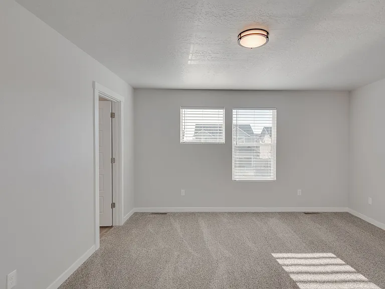 319 S Riggs Spring Ave — Photo 21