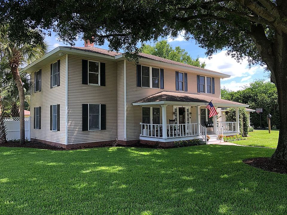 1st image of 3823 Gaines Ct