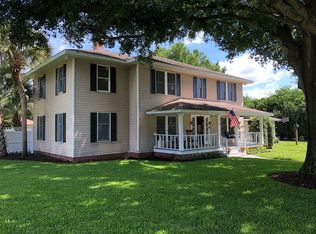 3823 Gaines Ct, Winter Haven, FL 33884