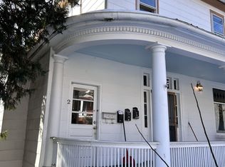908 W Beverley St #2, Staunton, VA 24401