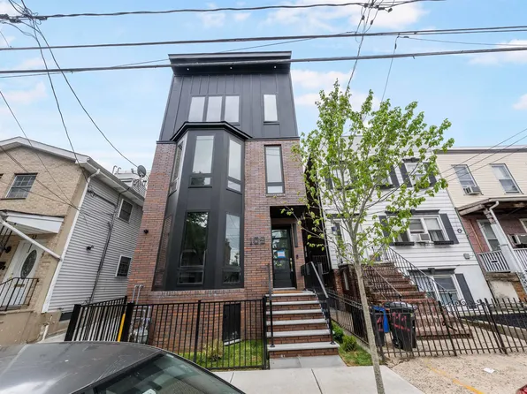 109 Webster Avenue image 1 of 29