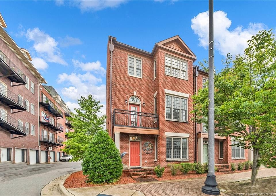 1st image of 106 Pennmark Pl