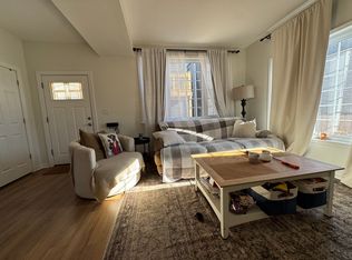 3324 N Drake Ave #CH, Chicago, IL 60618